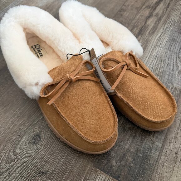 dluxe by dearfoams Women's Shearling Moc with Fur Casing Slippers - Chestnut 8 - Picture 5 of 9